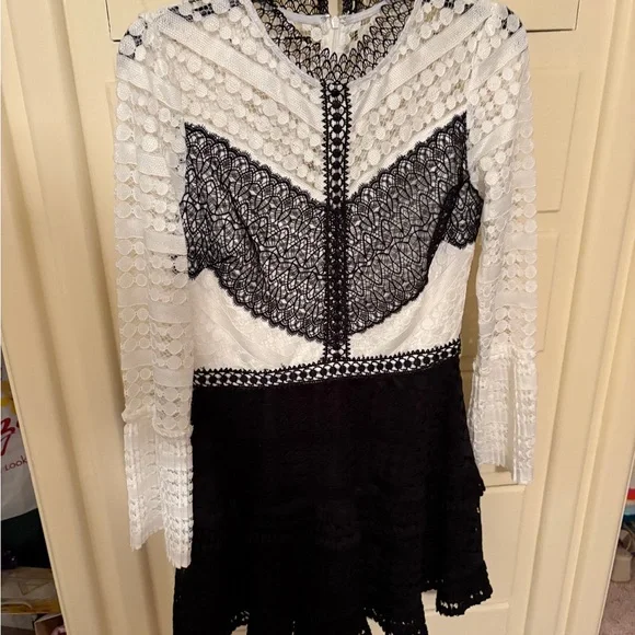 Gianni Bini Black and White Lace Dress - Picture 1 of 2